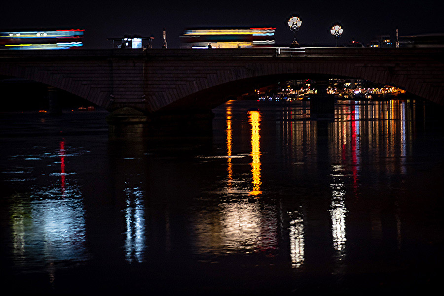 night & low light photography course in London gallery