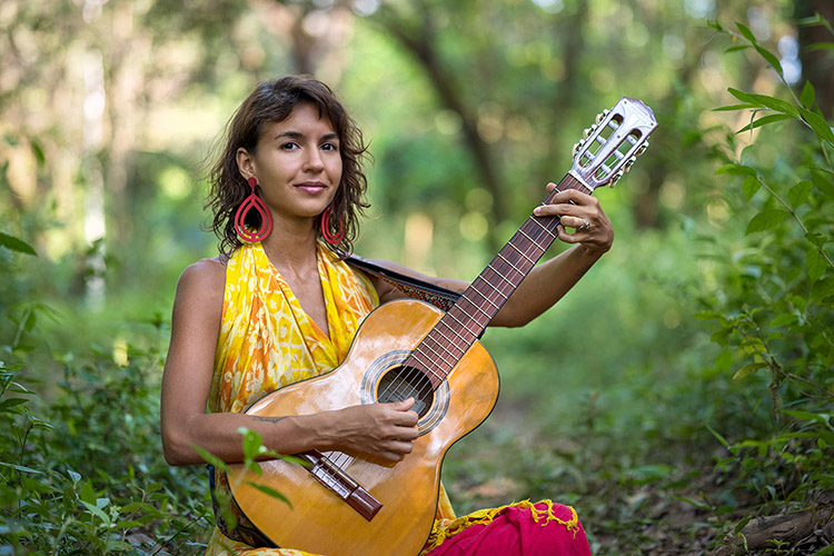 Photo Challenge: Portraits - May 2025