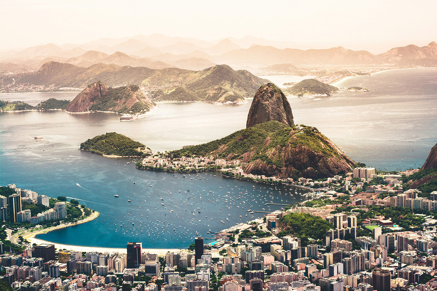 Capture Your Travels Like Never Before ✈️ 📸
